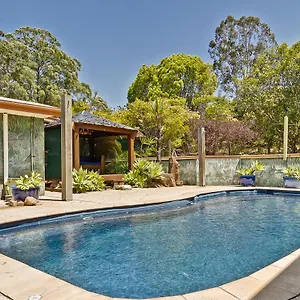 Noosa Edge Nudist Retreat **** Doonan